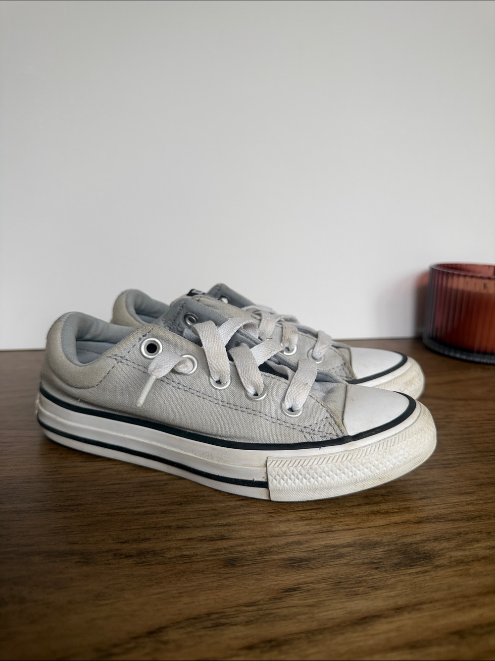 Converse Kids Low-Top Canvas Sneakers in Light Gray and White